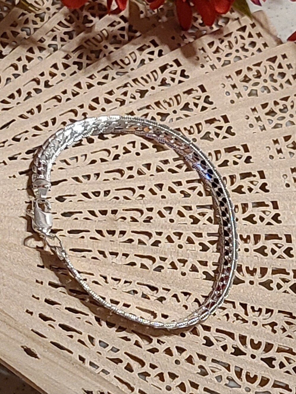 Silver-Tone 925 Stamped Women's Bracelet - Elegant Silver 8inch Bracelet